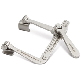 Premature neonate hinged flip retractor